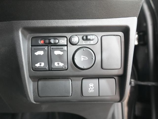 フリードスパイクハイブリッド ハイブリッド　プレミアムエディション　１オーナー　カロッツェリアナビ　フルセグＴＶ　バックカメラ　左右パワードア　ＥＴＣクルコン　禁煙車　前後ドラレコ　レーダー探知機　社外１６ＡＷ　フォグライト　ステアスイッチ　ＨＩＤヘッドライト　フォグ（36枚目）
