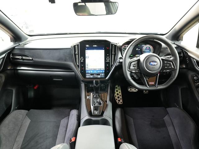 WRX S4 STIスポーツシャープ ワンオーナー STiエアロパッケージ レカロシート ハーマンカードン 11.6インチナビ フルセグ 全方位カメラ STiタワーバー 純正ラバーマット パドルシフト(2枚目)