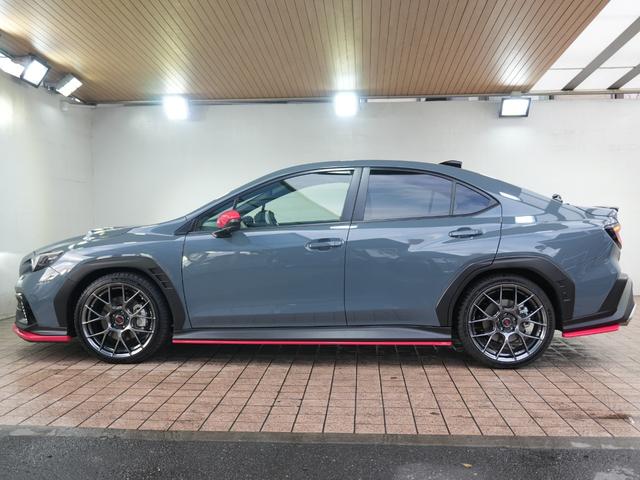 WRX S4 STIスポーツシャープ ワンオーナー STiエアロパッケージ レカロシート ハーマンカードン 11.6インチナビ フルセグ 全方位カメラ STiタワーバー 純正ラバーマット パドルシフト(8枚目)
