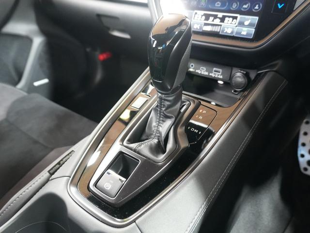 WRX S4 STIスポーツシャープ ワンオーナー STiエアロパッケージ レカロシート ハーマンカードン 11.6インチナビ フルセグ 全方位カメラ STiタワーバー 純正ラバーマット パドルシフト(19枚目)