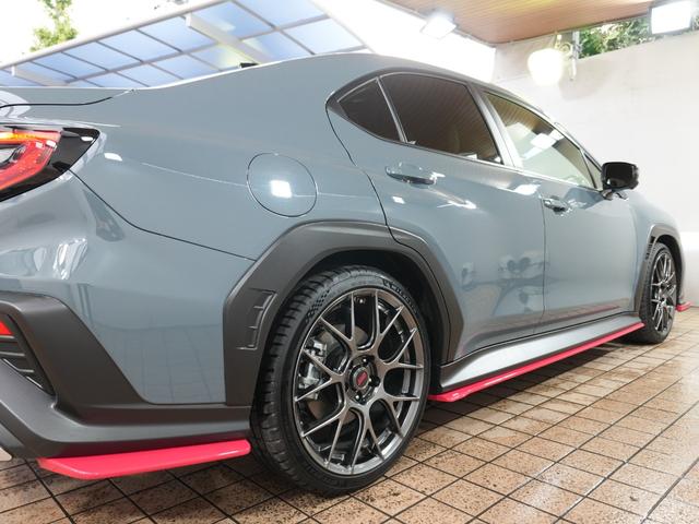 WRX S4 STIスポーツシャープ ワンオーナー STiエアロパッケージ レカロシート ハーマンカードン 11.6インチナビ フルセグ 全方位カメラ STiタワーバー 純正ラバーマット パドルシフト(52枚目)