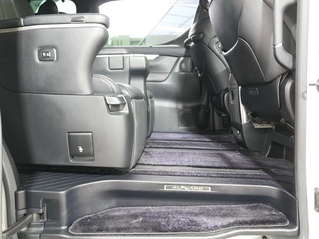 アルファード 3.5エグゼクティブラウンジS JBL 純正FDモニター デジタルインナーミラー 黒革シート 全方位カメラ 両側パワースライドドア パワーバックドア 純正メモリナビ フルセグTV 衝突軽減 LKA BSM AHB レーダーC ETC(62枚目)