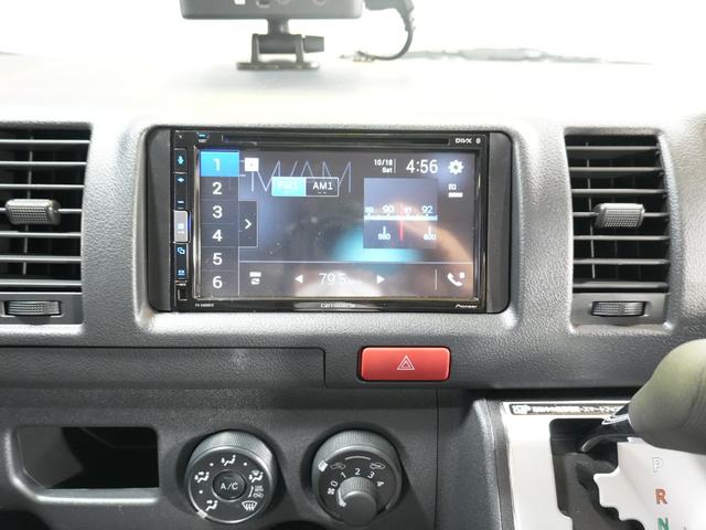 ハイエースバン ロングDX AC100V 電動格納ミラー キーレスエントリー ETC 最大積載量1250kg トヨタセーフティセンス レーンキープアシスト オートマチックハイビーム 社外オーディオ ブルートゥース 両側スライド(7枚目)