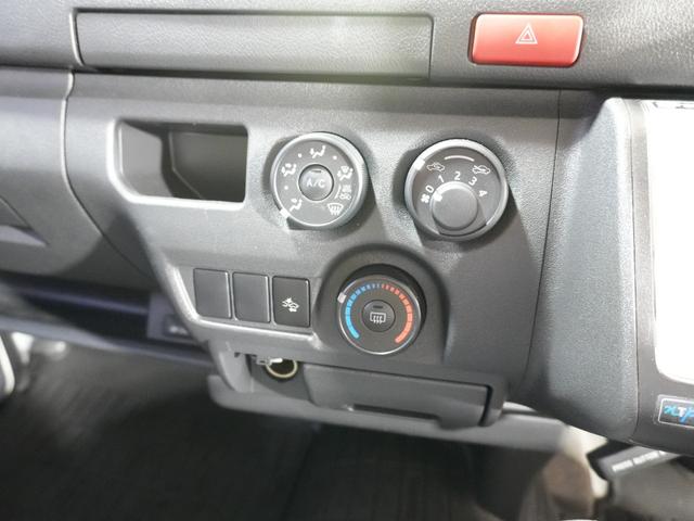 ハイエースバン ロングDX AC100V 電動格納ミラー キーレスエントリー ETC 最大積載量1250kg トヨタセーフティセンス レーンキープアシスト オートマチックハイビーム 社外オーディオ ブルートゥース 両側スライド(9枚目)