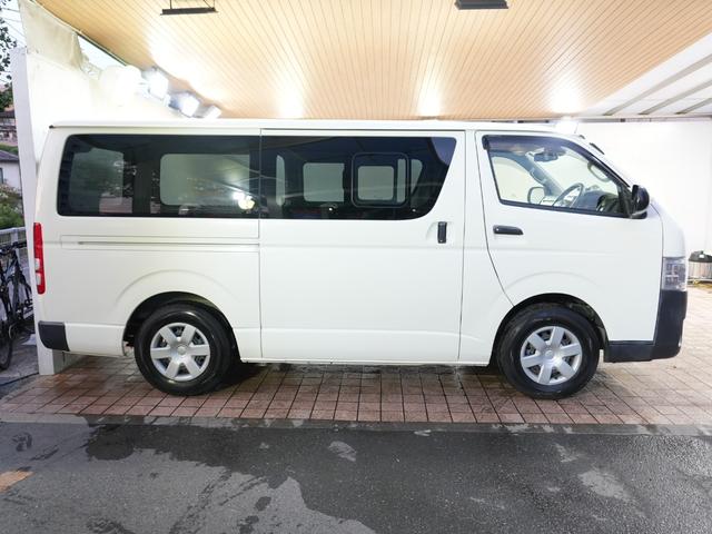 ハイエースバン ロングDX AC100V 電動格納ミラー キーレスエントリー ETC 最大積載量1250kg トヨタセーフティセンス レーンキープアシスト オートマチックハイビーム 社外オーディオ ブルートゥース 両側スライド(17枚目)