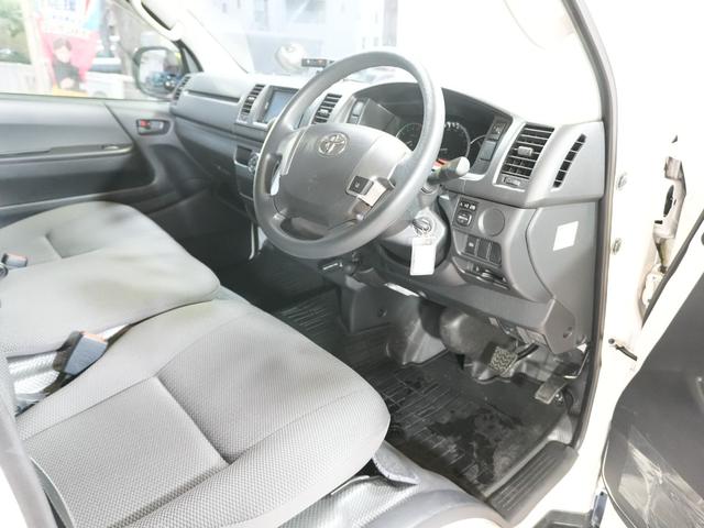 ハイエースバン ロングDX AC100V 電動格納ミラー キーレスエントリー ETC 最大積載量1250kg トヨタセーフティセンス レーンキープアシスト オートマチックハイビーム 社外オーディオ ブルートゥース 両側スライド(26枚目)