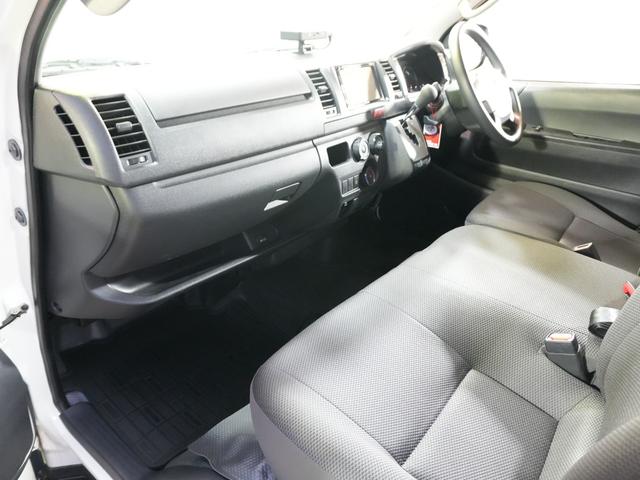 ハイエースバン ロングDX AC100V 電動格納ミラー キーレスエントリー ETC 最大積載量1250kg トヨタセーフティセンス レーンキープアシスト オートマチックハイビーム 社外オーディオ ブルートゥース 両側スライド(30枚目)