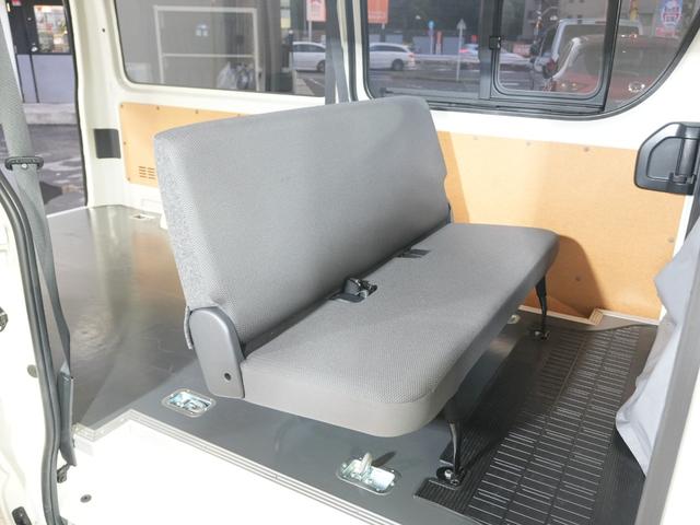 ハイエースバン ロングDX AC100V 電動格納ミラー キーレスエントリー ETC 最大積載量1250kg トヨタセーフティセンス レーンキープアシスト オートマチックハイビーム 社外オーディオ ブルートゥース 両側スライド(34枚目)