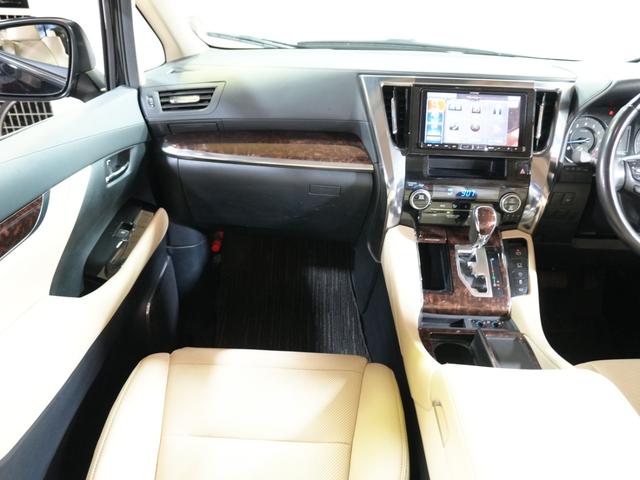 TOYOTA ALPHARD 2.5G