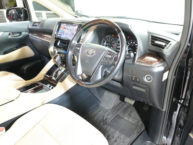 TOYOTA ALPHARD 2.5G