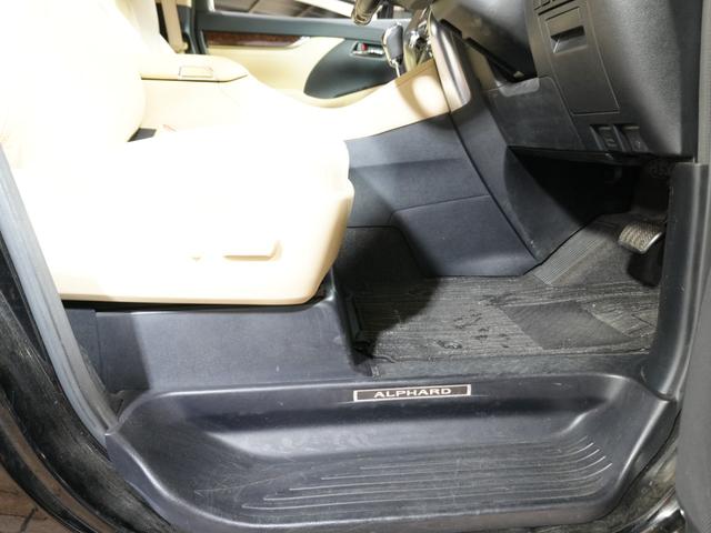 TOYOTA ALPHARD 2.5G