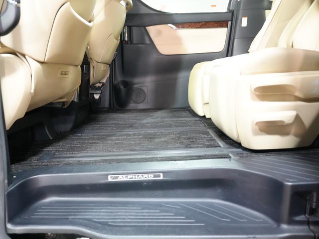 TOYOTA ALPHARD 2.5G