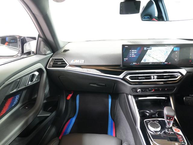 BMW M2 BASE GRADE