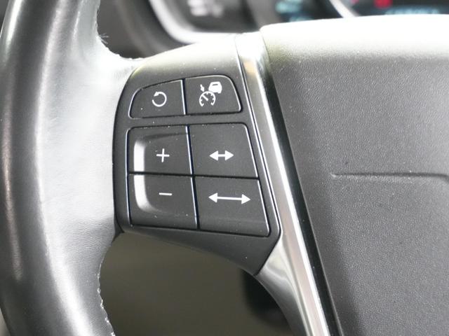 V40 T4 SE 1オーナー 純正ナビフルセグ 純正17AW 追従クルコン シティセーフティー ETC プッシュスタート 社外レーダー 社外ドラレコ ステアスイッチ 純正マッド アイドリングストップ 保証書 取説記録簿(22枚目)