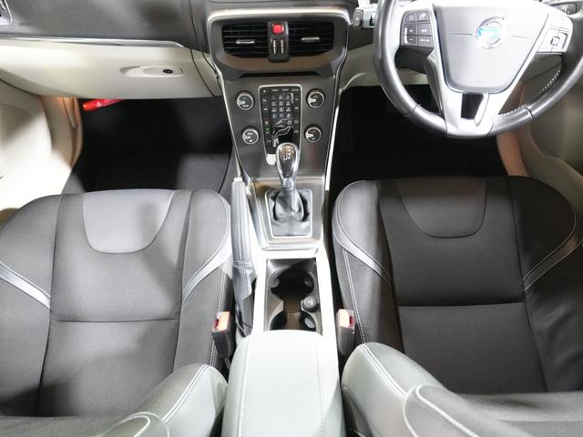 V40 T4 SE 1オーナー 純正ナビフルセグ 純正17AW 追従クルコン シティセーフティー ETC プッシュスタート 社外レーダー 社外ドラレコ ステアスイッチ 純正マッド アイドリングストップ 保証書 取説記録簿(24枚目)