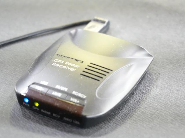 V40 T4 SE 1オーナー 純正ナビフルセグ 純正17AW 追従クルコン シティセーフティー ETC プッシュスタート 社外レーダー 社外ドラレコ ステアスイッチ 純正マッド アイドリングストップ 保証書 取説記録簿(39枚目)