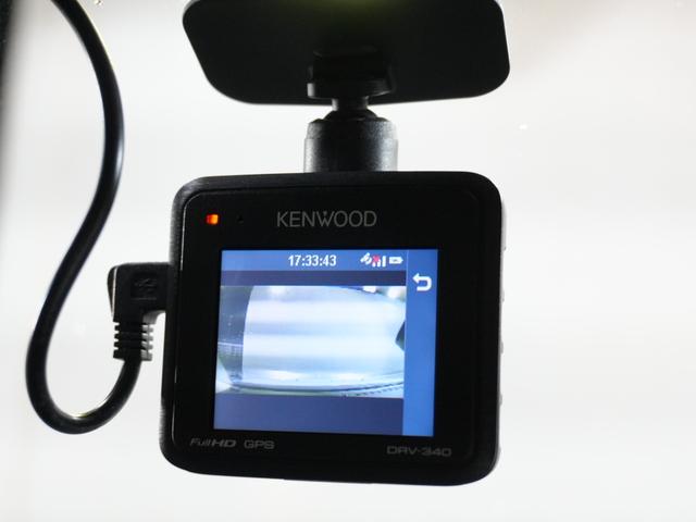 V40 T4 SE 1オーナー 純正ナビフルセグ 純正17AW 追従クルコン シティセーフティー ETC プッシュスタート 社外レーダー 社外ドラレコ ステアスイッチ 純正マッド アイドリングストップ 保証書 取説記録簿(40枚目)