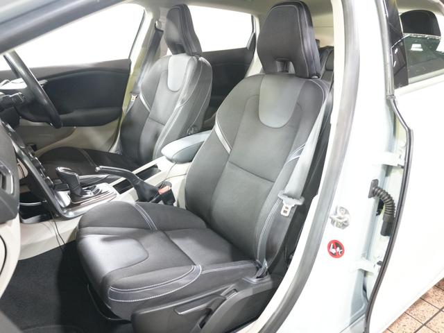 V40 T4 SE 1オーナー 純正ナビフルセグ 純正17AW 追従クルコン シティセーフティー ETC プッシュスタート 社外レーダー 社外ドラレコ ステアスイッチ 純正マッド アイドリングストップ 保証書 取説記録簿(48枚目)