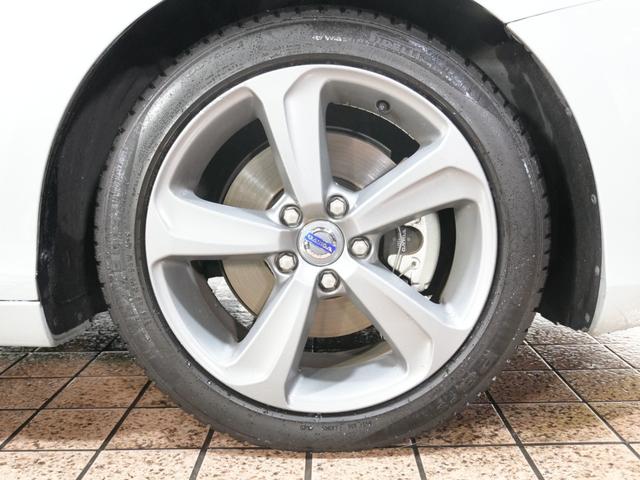 V40 T4 SE 1オーナー 純正ナビフルセグ 純正17AW 追従クルコン シティセーフティー ETC プッシュスタート 社外レーダー 社外ドラレコ ステアスイッチ 純正マッド アイドリングストップ 保証書 取説記録簿(59枚目)