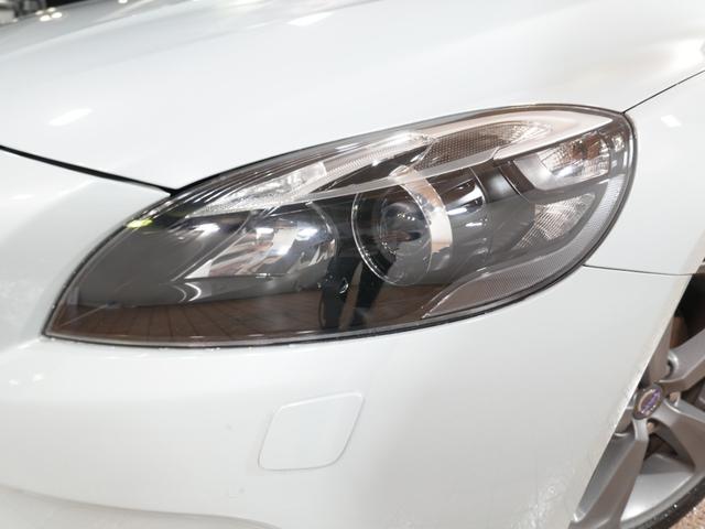 V40 T4 SE 1オーナー 純正ナビフルセグ 純正17AW 追従クルコン シティセーフティー ETC プッシュスタート 社外レーダー 社外ドラレコ ステアスイッチ 純正マッド アイドリングストップ 保証書 取説記録簿(64枚目)