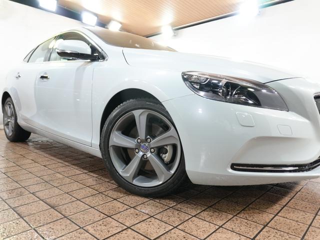 V40 T4 SE 1オーナー 純正ナビフルセグ 純正17AW 追従クルコン シティセーフティー ETC プッシュスタート 社外レーダー 社外ドラレコ ステアスイッチ 純正マッド アイドリングストップ 保証書 取説記録簿(69枚目)