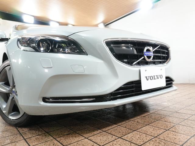 V40 T4 SE 1オーナー 純正ナビフルセグ 純正17AW 追従クルコン シティセーフティー ETC プッシュスタート 社外レーダー 社外ドラレコ ステアスイッチ 純正マッド アイドリングストップ 保証書 取説記録簿(70枚目)
