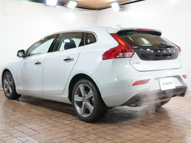 V40 T4 SE 1オーナー 純正ナビフルセグ 純正17AW 追従クルコン シティセーフティー ETC プッシュスタート 社外レーダー 社外ドラレコ ステアスイッチ 純正マッド アイドリングストップ 保証書 取説記録簿(79枚目)