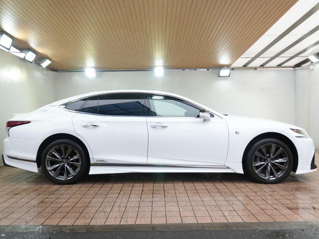 LS LS500h Fスポーツ TRDフルエアロ TRDマフラー サンルーフ 黒本革シート 全方位カメラステアヒーター 純正フロアマット パドルシフト ステアヒーター ステアスイッチ パワーシート クルーズコントロール ETC(7枚目)