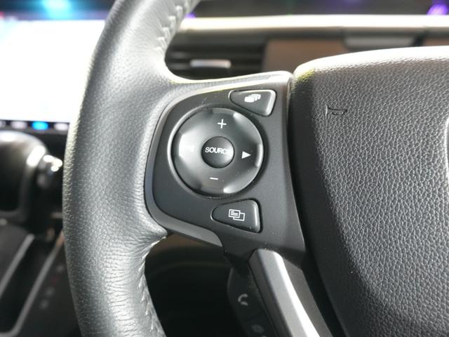 フリード G・ホンダセンシング 純正9型メモリナビ フルセグTV 純正11.6型FDモニター 黒ハーフレザーシート 本革巻きステアリング 社外15インチ 両側パワースライドドア LED ETC ホンダセンシング LKA レーダーC(16枚目)