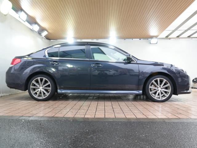 レガシィB4 2.0GT DITアイサイト ワンオーナー車 毎年ディーラー整備 黒革パワーシート 純正18AW カロッツェリアナビ フルセグ パドルシフト BT シートメモリー付き アイサイト ETC プッシュスタート スマートキー フォグ(8枚目)