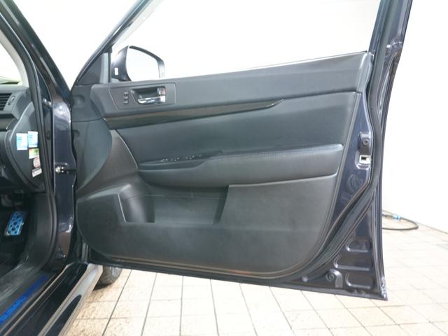 レガシィB4 2.0GT DITアイサイト ワンオーナー車 毎年ディーラー整備 黒革パワーシート 純正18AW カロッツェリアナビ フルセグ パドルシフト BT シートメモリー付き アイサイト ETC プッシュスタート スマートキー フォグ(35枚目)