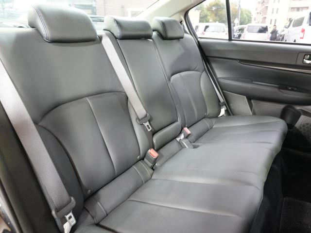 レガシィB4 2.0GT DITアイサイト ワンオーナー車 毎年ディーラー整備 黒革パワーシート 純正18AW カロッツェリアナビ フルセグ パドルシフト BT シートメモリー付き アイサイト ETC プッシュスタート スマートキー フォグ(40枚目)