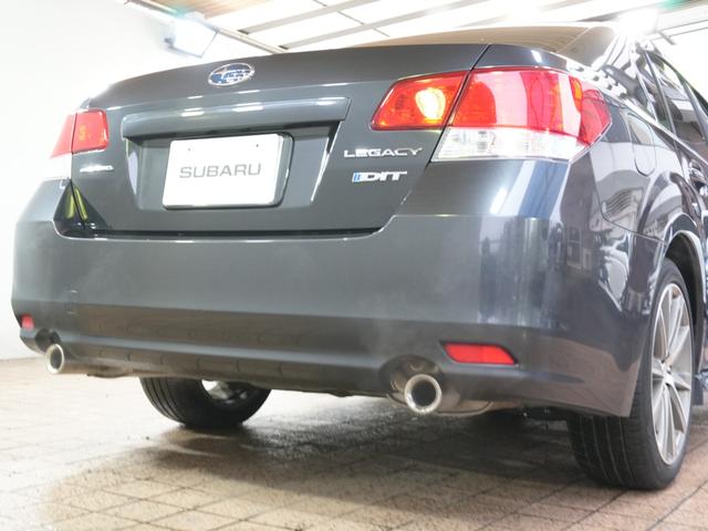 レガシィB4 2.0GT DITアイサイト ワンオーナー車 毎年ディーラー整備 黒革パワーシート 純正18AW カロッツェリアナビ フルセグ パドルシフト BT シートメモリー付き アイサイト ETC プッシュスタート スマートキー フォグ(56枚目)