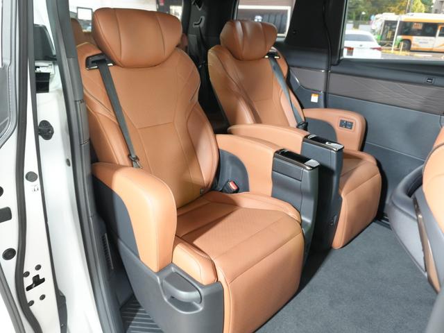 ヴェルファイアハイブリッド Z プレミア 茶本革シート デジタルインナーミラー 寒冷地仕様 左右独立ムーンルーフ スペアタイヤ HUD シートヒーター・ベンチレーション トヨタチームメイト ワイヤレス充電 フロアマット(39枚目)