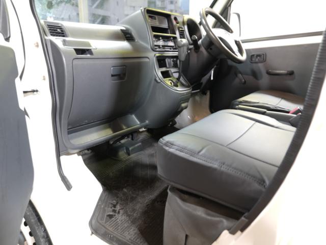 ハイゼットカーゴ スペシャル　両側スライドドア　エアコン　パワーステアリング　新品シートカバー　オートマチック車　ヘッドライトレベライザー　集中ドアロック　４人乗り　１２インチ　ダッシュボードシフト　外装植白　ガソリン車（19枚目）