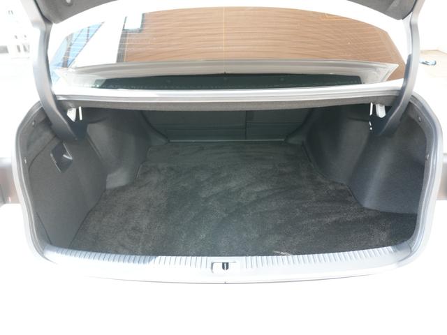 IS IS300h Fスポーツ RSK車高調 ブリッツエアクリ ISF純正19AW ナビ フルセグ 赤革シート 前席シートヒーター&エアコン パドルシフト LDA PCS ブルーレイ再生 ETC2.0 追従式クルコン 社外ドラレコ(12枚目)