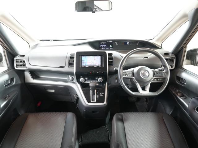 セレナ ハイウェイスター カロッツェリア楽ナビ ワンセグTV 全方位カメラ 両側パワースライドドア プッシュスタート スマートキー エマージェンシーブレーキ 斜線逸脱警報 Bluetooth 純正フロアマット ステアスイッチ(3枚目)