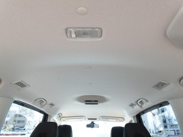 セレナ ハイウェイスター カロッツェリア楽ナビ ワンセグTV 全方位カメラ 両側パワースライドドア プッシュスタート スマートキー エマージェンシーブレーキ 斜線逸脱警報 Bluetooth 純正フロアマット ステアスイッチ(15枚目)