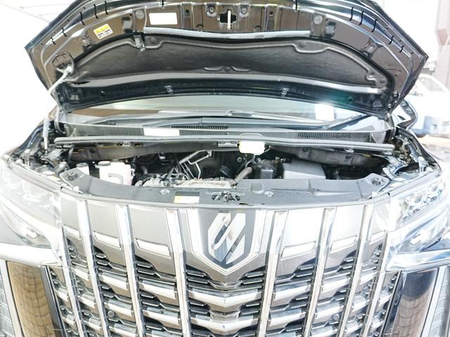 アルファード ２．５Ｓ　ディスプレイオーディオ　リアモニター　フルセグＴＶ　Ｂｌｕｅｔｏｏｔｈ　両側パワースライドドア　ＤＶＤ　バックカメラ　Ａｐｐｌｅｃａｒｐｌａｙ　純正フロアマット　ステアスイッチ　Ａｎｄｒｏｉｄａｕｔｏ（14枚目）