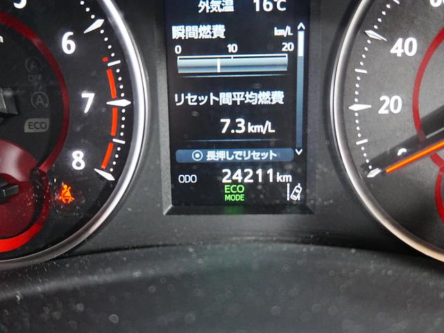 アルファード ２．５Ｓ　ディスプレイオーディオ　リアモニター　フルセグＴＶ　Ｂｌｕｅｔｏｏｔｈ　両側パワースライドドア　ＤＶＤ　バックカメラ　Ａｐｐｌｅｃａｒｐｌａｙ　純正フロアマット　ステアスイッチ　Ａｎｄｒｏｉｄａｕｔｏ（25枚目）