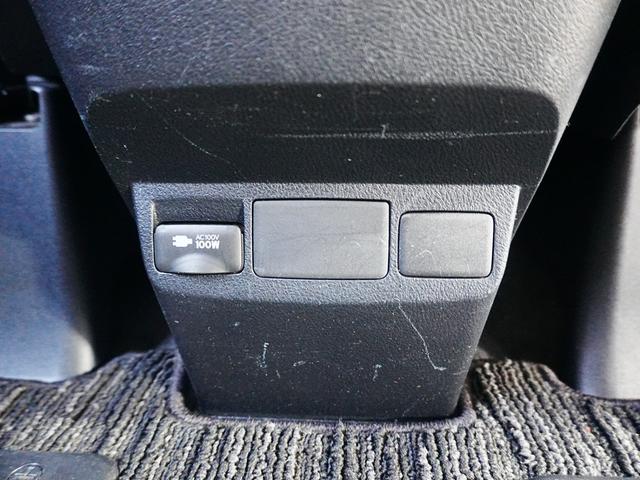 アルファード ２．５Ｓ　ディスプレイオーディオ　リアモニター　フルセグＴＶ　Ｂｌｕｅｔｏｏｔｈ　両側パワースライドドア　ＤＶＤ　バックカメラ　Ａｐｐｌｅｃａｒｐｌａｙ　純正フロアマット　ステアスイッチ　Ａｎｄｒｏｉｄａｕｔｏ（38枚目）