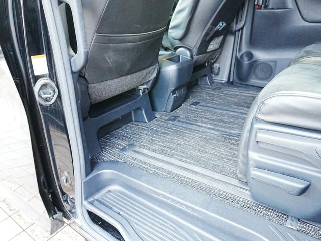 アルファード ２．５Ｓ　ディスプレイオーディオ　リアモニター　フルセグＴＶ　Ｂｌｕｅｔｏｏｔｈ　両側パワースライドドア　ＤＶＤ　バックカメラ　Ａｐｐｌｅｃａｒｐｌａｙ　純正フロアマット　ステアスイッチ　Ａｎｄｒｏｉｄａｕｔｏ（48枚目）