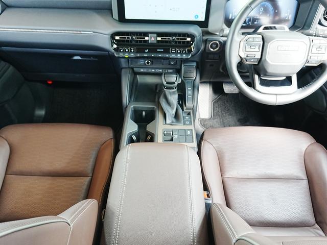 ランドクルーザー250 VXファーストエディション 丸目ヘッドライト トヨタチームメイト サンルーフ 全方位カメラ デジタルインナーミラー 茶革シート シートヒーター・ベンチレーション 純正マット 前後ドラレコ 社外セキュリティ(イグラ)(37枚目)