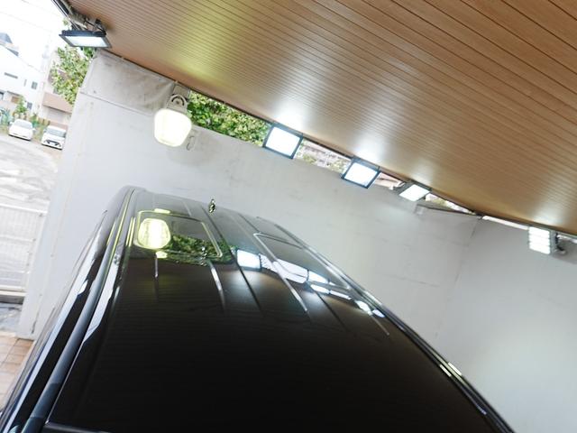 ヴェルファイアハイブリッド Z プレミア 1オーナー ユニバーサルステップ デジタルインナーミラー 左右独立ムーンルーフ ヘッドアップディスプレイ 黒革シート トヨタチームメイト ステアスイッチ パドルシフト ステアヒーター メモリシート(12枚目)