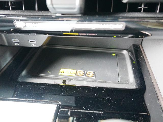 ヴェルファイアハイブリッド Z プレミア 1オーナー ユニバーサルステップ デジタルインナーミラー 左右独立ムーンルーフ ヘッドアップディスプレイ 黒革シート トヨタチームメイト ステアスイッチ パドルシフト ステアヒーター メモリシート(32枚目)