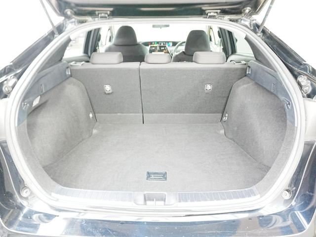 プリウス S 社外ナビ ブックカメラ フルセグTV スマートキー Pスタート Bluetooth ステアスイッチ フロアマット 電格ミラー ETC ABS AUTOライト LEDライト グレードS 5人乗り(17枚目)