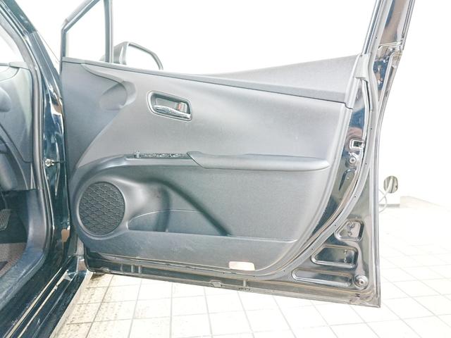 プリウス S 社外ナビ ブックカメラ フルセグTV スマートキー Pスタート Bluetooth ステアスイッチ フロアマット 電格ミラー ETC ABS AUTOライト LEDライト グレードS 5人乗り(38枚目)