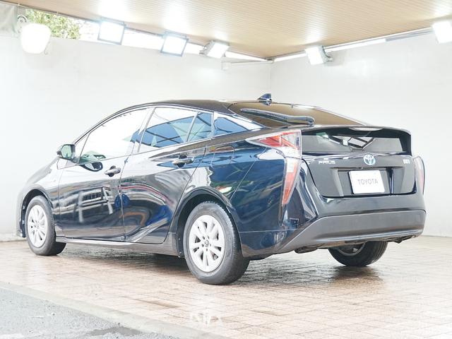 プリウス S 社外ナビ ブックカメラ フルセグTV スマートキー Pスタート Bluetooth ステアスイッチ フロアマット 電格ミラー ETC ABS AUTOライト LEDライト グレードS 5人乗り(66枚目)