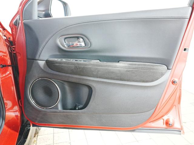 ヴェゼル ハイブリッドRS・ホンダセンシング 7インチメモリーナビ ハーフレザーシート 革巻きステアリング オートリトラミラー シートヒーター フルセグ BT SD バックカメラ ブレーキホールド パドルシフト LEDフォグ 社外前後ドラレコ(38枚目)