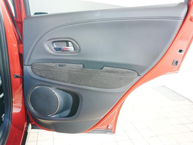 ヴェゼル ハイブリッドRS・ホンダセンシング 7インチメモリーナビ ハーフレザーシート 革巻きステアリング オートリトラミラー シートヒーター フルセグ BT SD バックカメラ ブレーキホールド パドルシフト LEDフォグ 社外前後ドラレコ(44枚目)